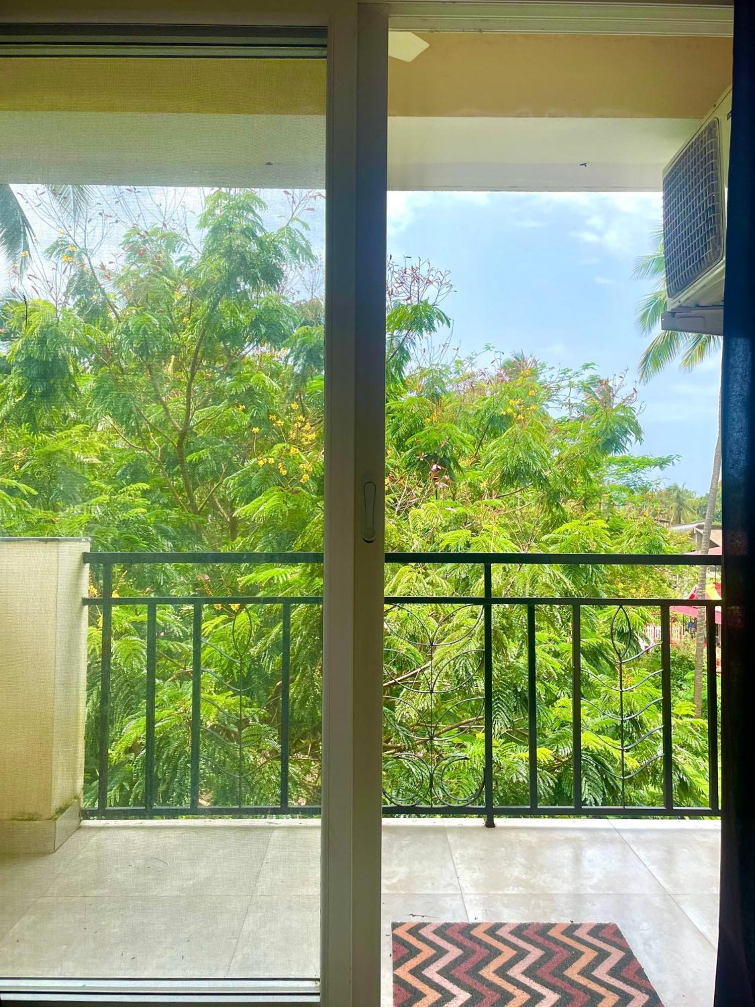 Sea Breeze 1 Bhk Apartment A12 Calangute,North Goa Nagoa Ngoại thất bức ảnh